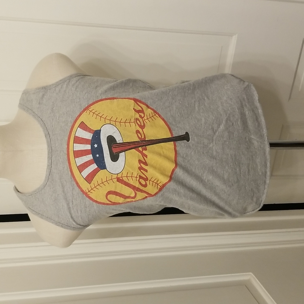 Men's Yankees Tank Top